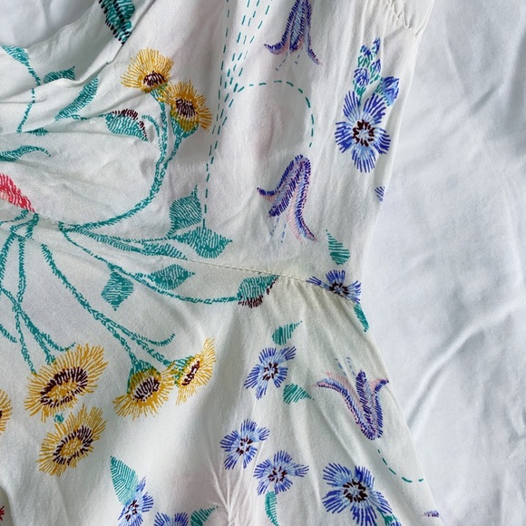 Old Navy Floral Peasant Top - Picture 5 of 6